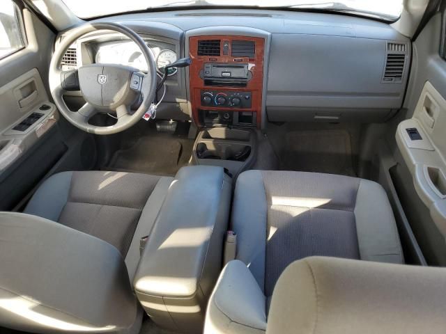 2005 Dodge Dakota Quad SLT