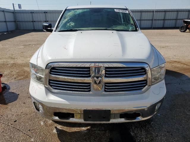 2015 Dodge RAM 1500 SLT