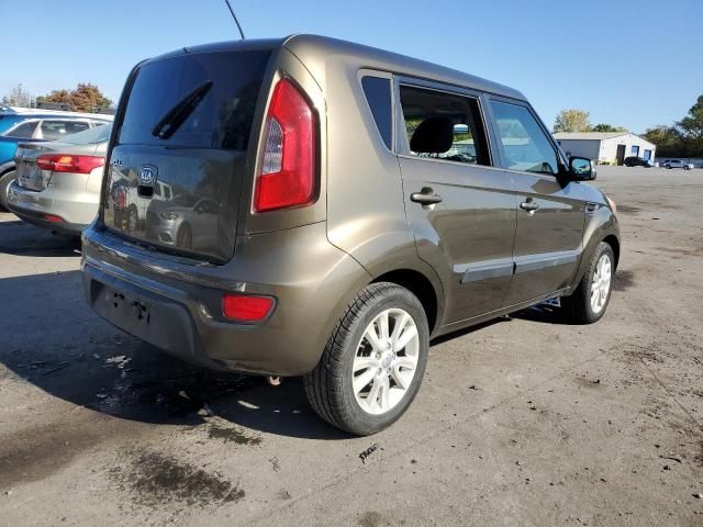 2012 KIA Soul +