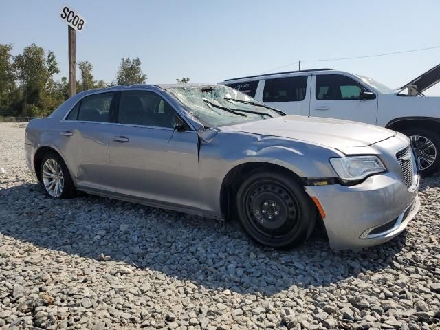 2017 Chrysler 300 Limited