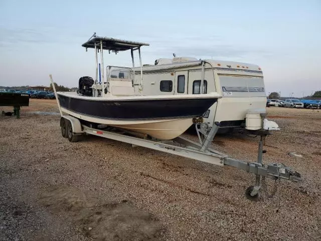 2001 Sea Pro Boat