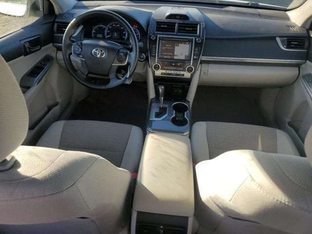 2014 Toyota Camry Hybrid