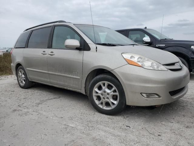 2006 Toyota Sienna XLE