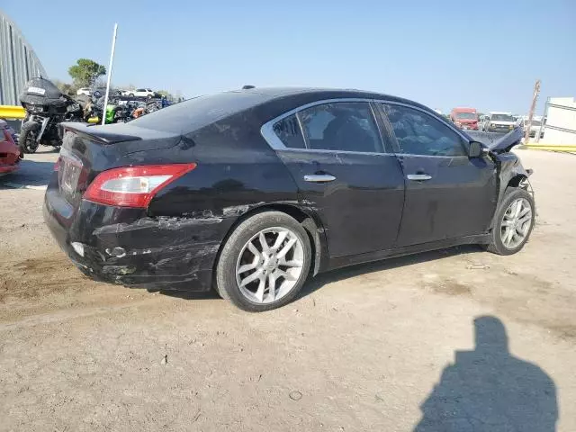 2010 Nissan Maxima S