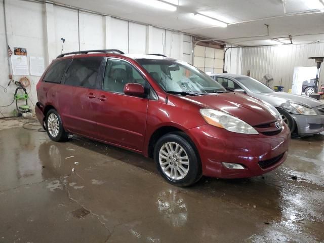 2008 Toyota Sienna XLE