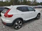 2021 Volvo XC40 T4 Momentum