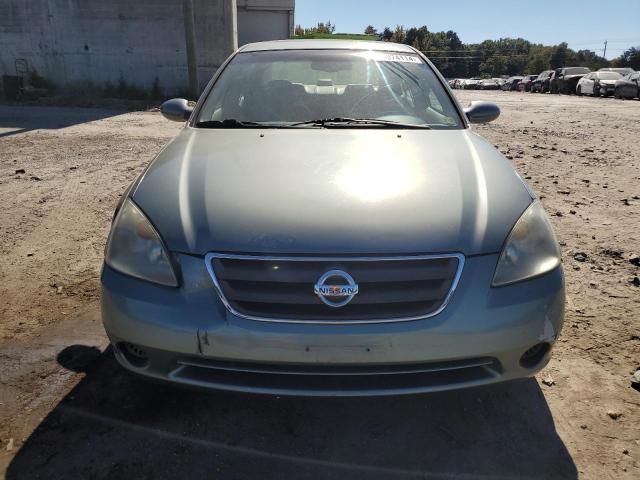 2003 Nissan Altima Base