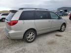 2004 Toyota Sienna LE