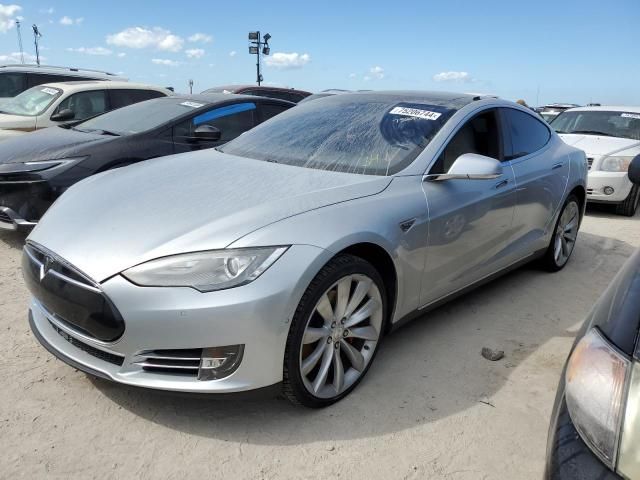 2015 Tesla Model S 85D