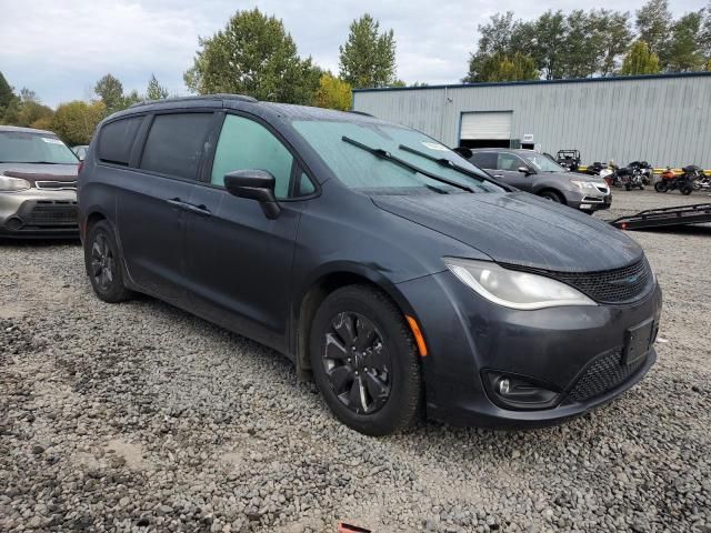 2020 Chrysler Pacifica Hybrid Touring L