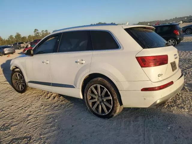 2019 Audi Q7 Premium Plus