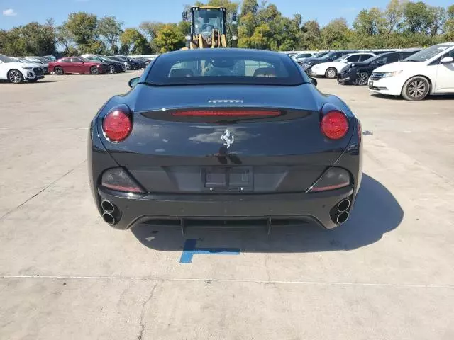 2010 Ferrari California