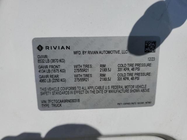 2024 Rivian R1T Adventure