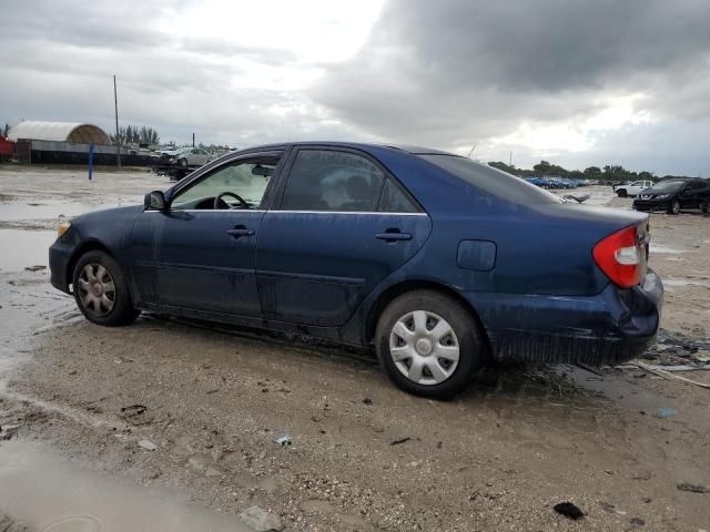 2004 Toyota Camry LE