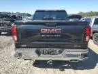 2024 GMC Sierra K1500 SLE