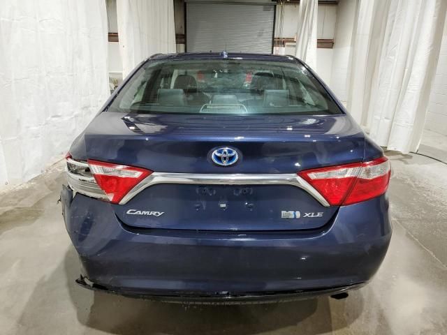 2017 Toyota Camry Hybrid