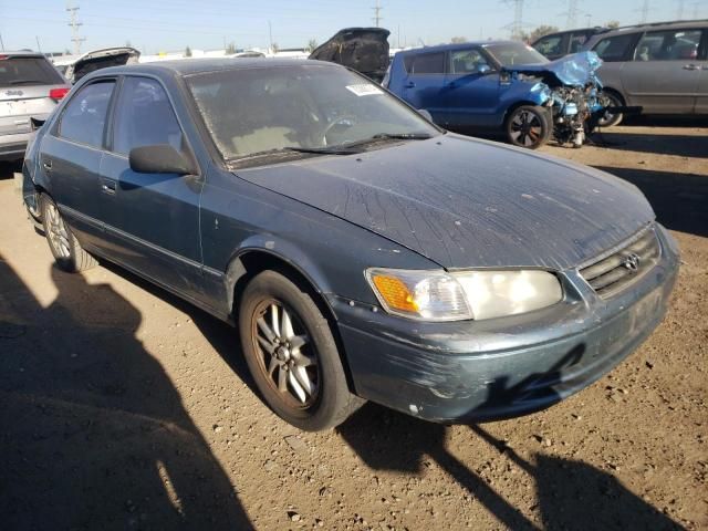 2000 Toyota Camry LE