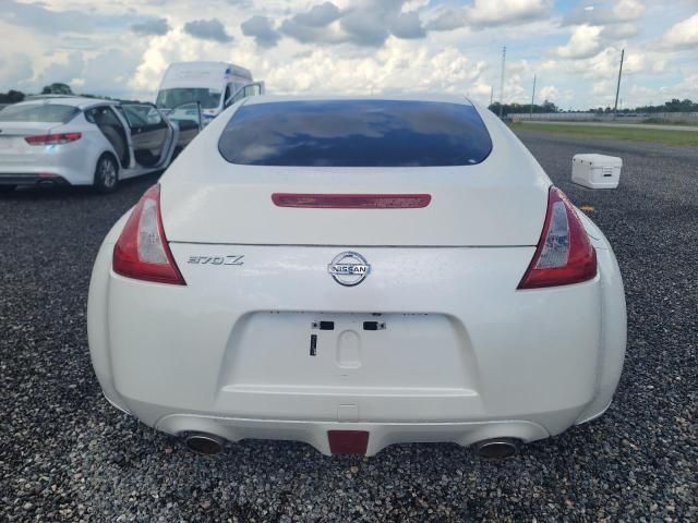 2014 Nissan 370Z Base