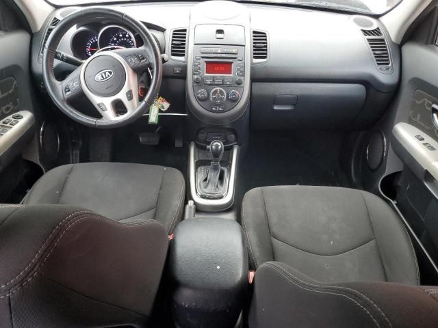 2012 KIA Soul +