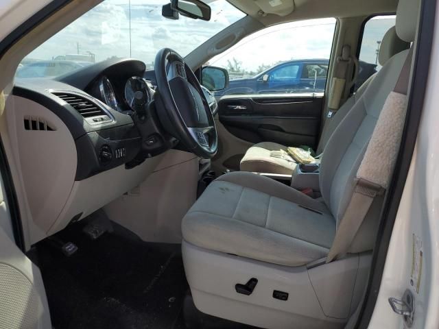 2012 Chrysler Town & Country Touring