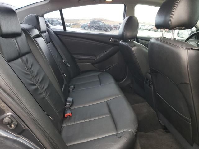 2010 Nissan Altima Base