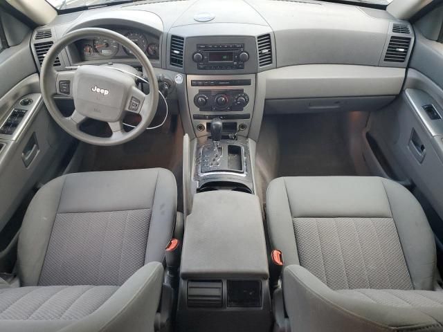 2005 Jeep Grand Cherokee Laredo