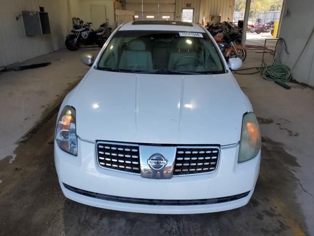 2005 Nissan Maxima SE