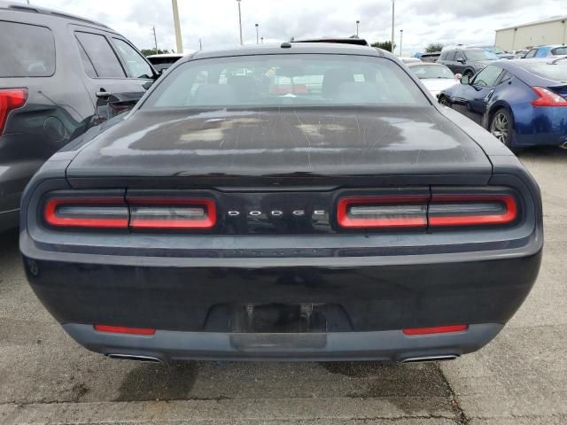 2016 Dodge Challenger SXT