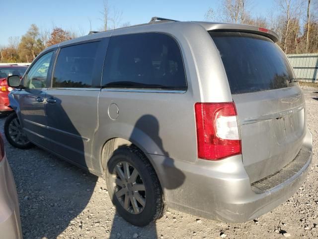 2013 Chrysler Town & Country Touring