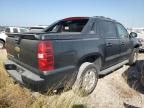 2013 Chevrolet Avalanche LS