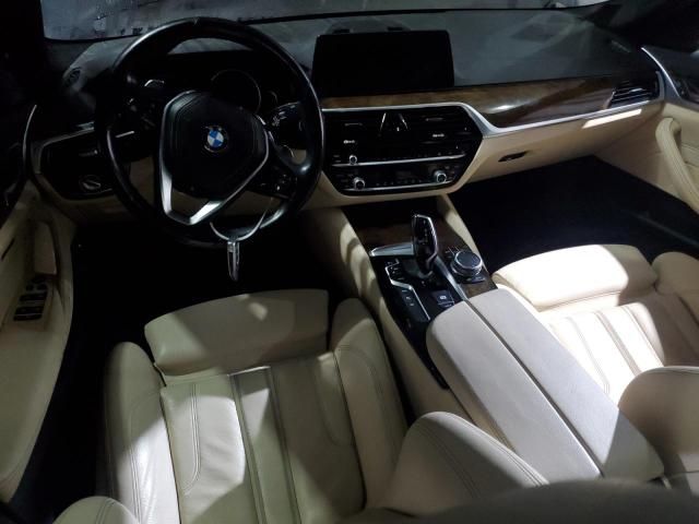 2019 BMW 530XE