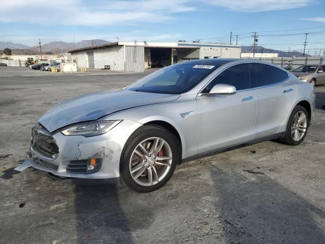 2014 Tesla Model S