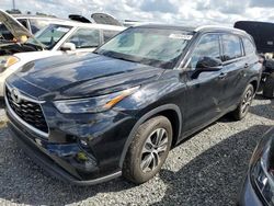 Salvage cars for sale at Riverview, FL auction: 2022 Toyota Highlander XLE