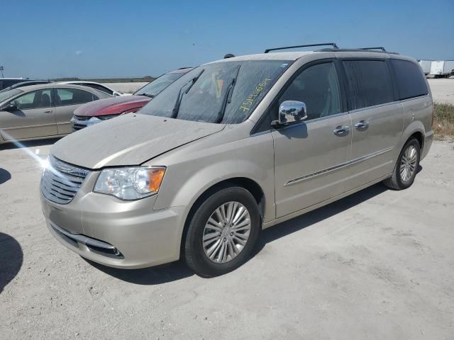 2015 Chrysler Town & Country Touring L