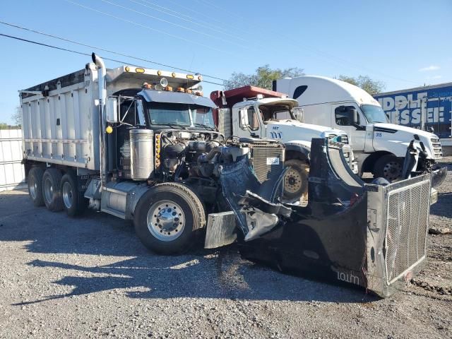 1996 Peterbilt 379