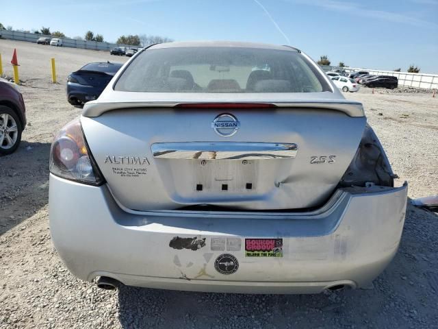 2010 Nissan Altima Base