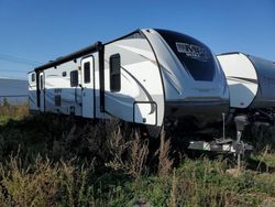 Salvage trucks for sale at Montreal Est, QC auction: 2019 Cruiser Rv Travek TRL