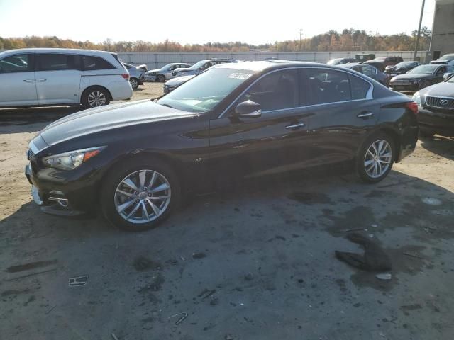 2015 Infiniti Q50 Base