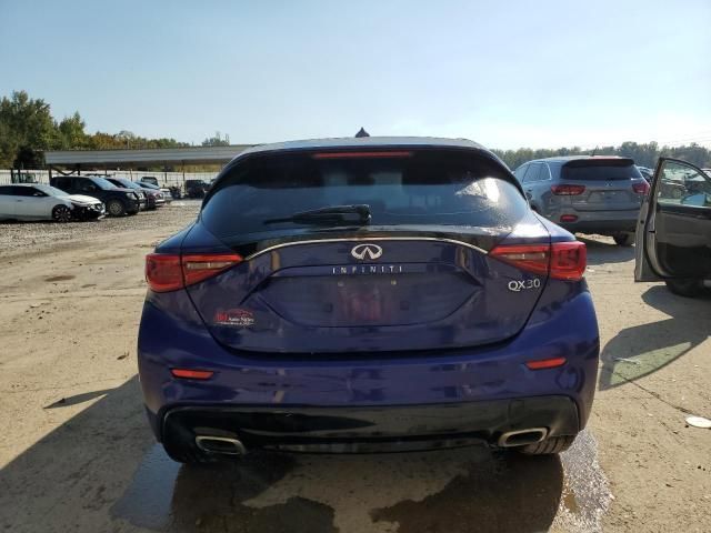 2017 Infiniti QX30 Base