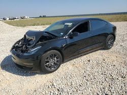 Carros salvage sin ofertas aún a la venta en subasta: 2018 Tesla Model 3