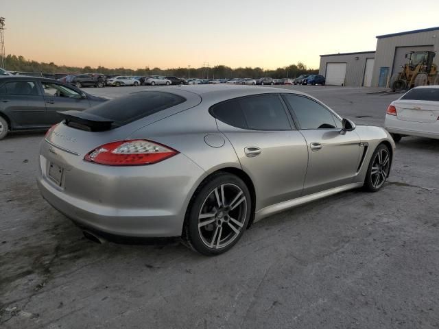 2013 Porsche Panamera 2