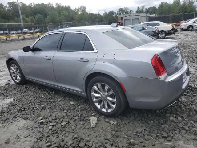 2018 Chrysler 300 Touring