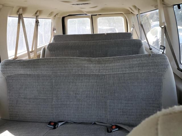 2003 Ford Econoline E350 Super Duty Wagon