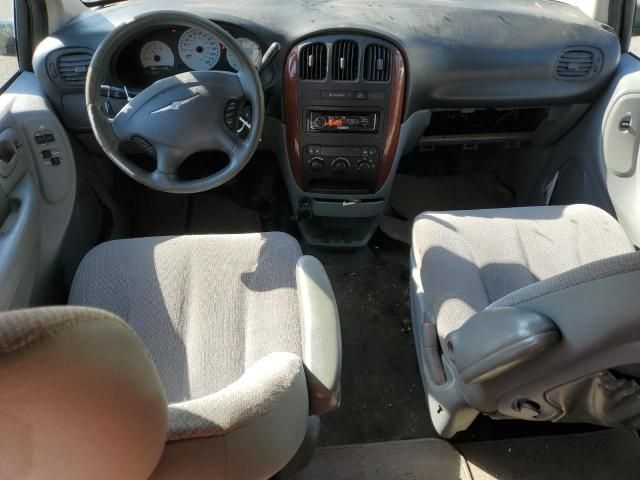 2006 Chrysler Town & Country