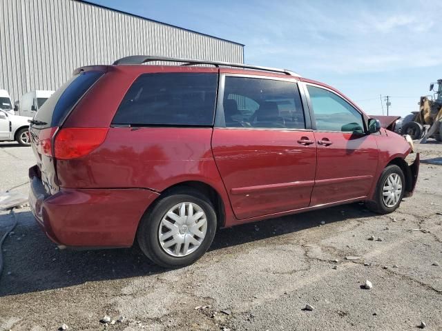 2009 Toyota Sienna CE