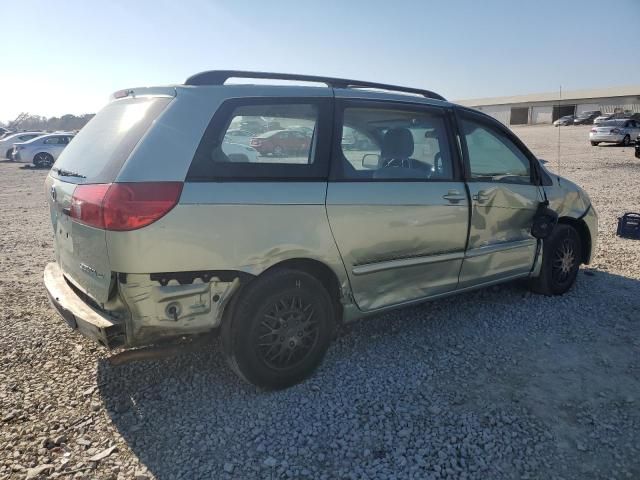 2009 Toyota Sienna CE