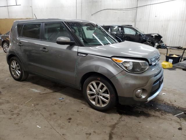 2017 KIA Soul +