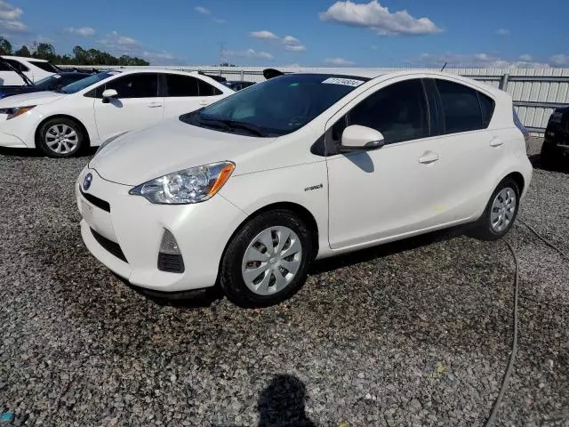 2013 Toyota Prius C