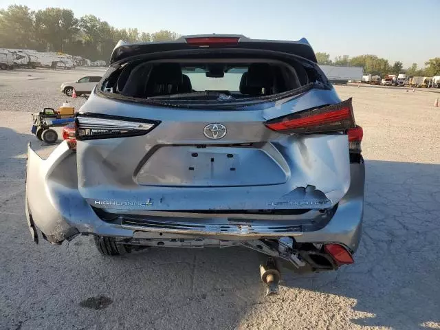 2021 Toyota Highlander Platinum