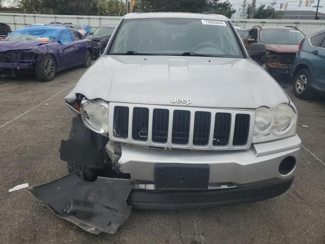 2005 Jeep Grand Cherokee Laredo